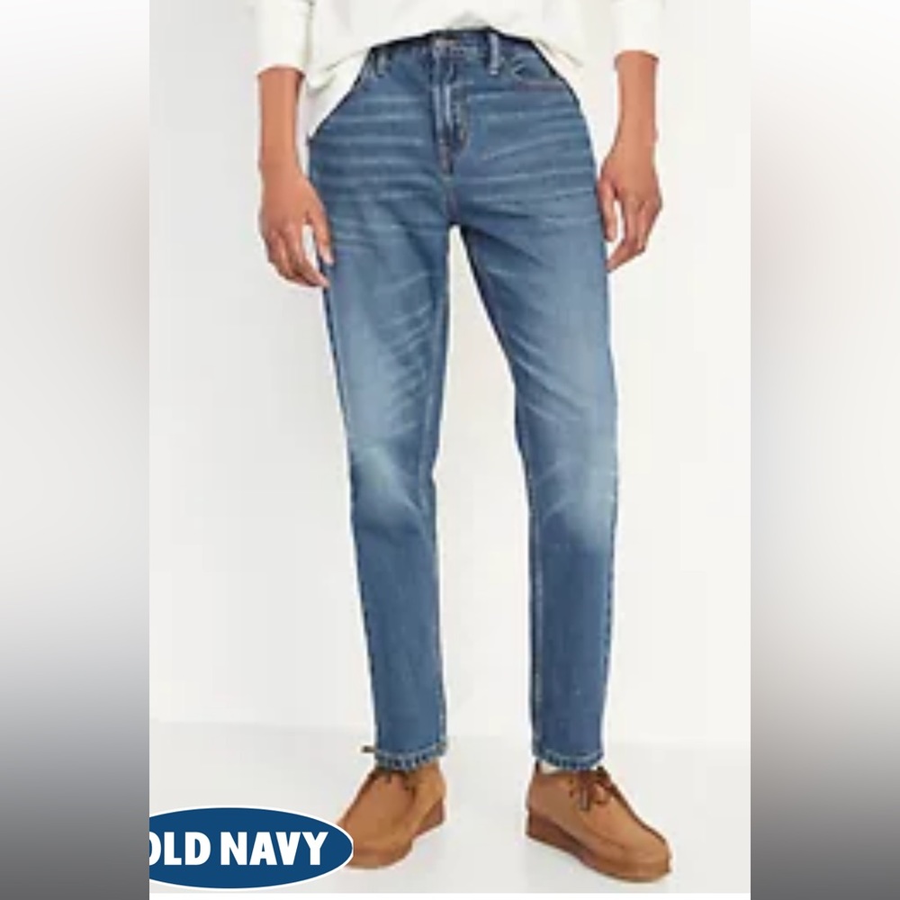 Loose Taper Built-In Flex Ankle-Length Jeans